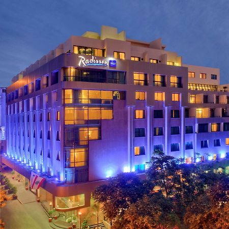 Radisson Blu Martinez Beirut Hotel ภายนอก รูปภาพ Radisson Blu Hotel, Karachi