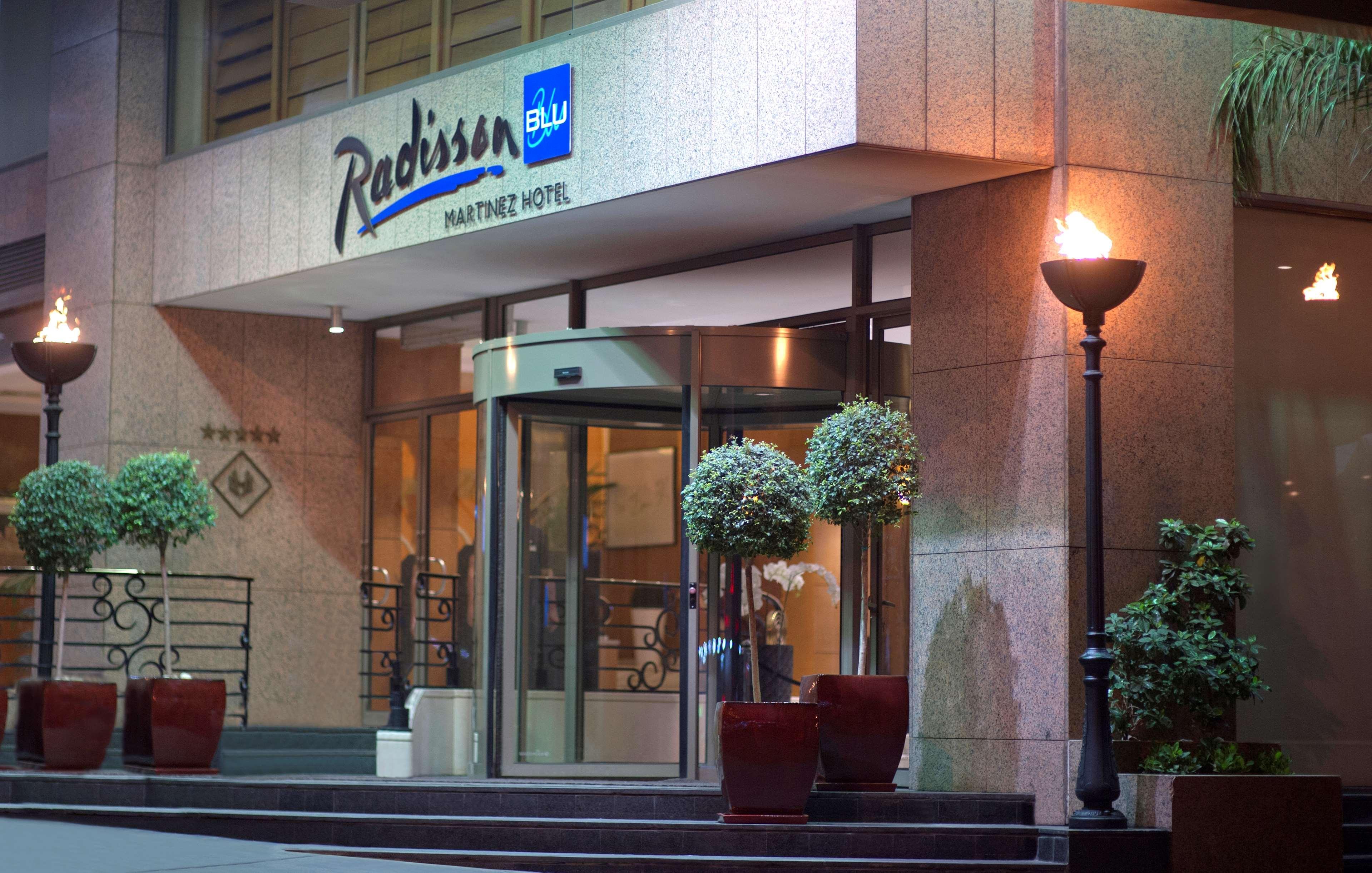 Radisson Blu Martinez Beirut Hotel ภายนอก รูปภาพ Radisson Blu in Athens